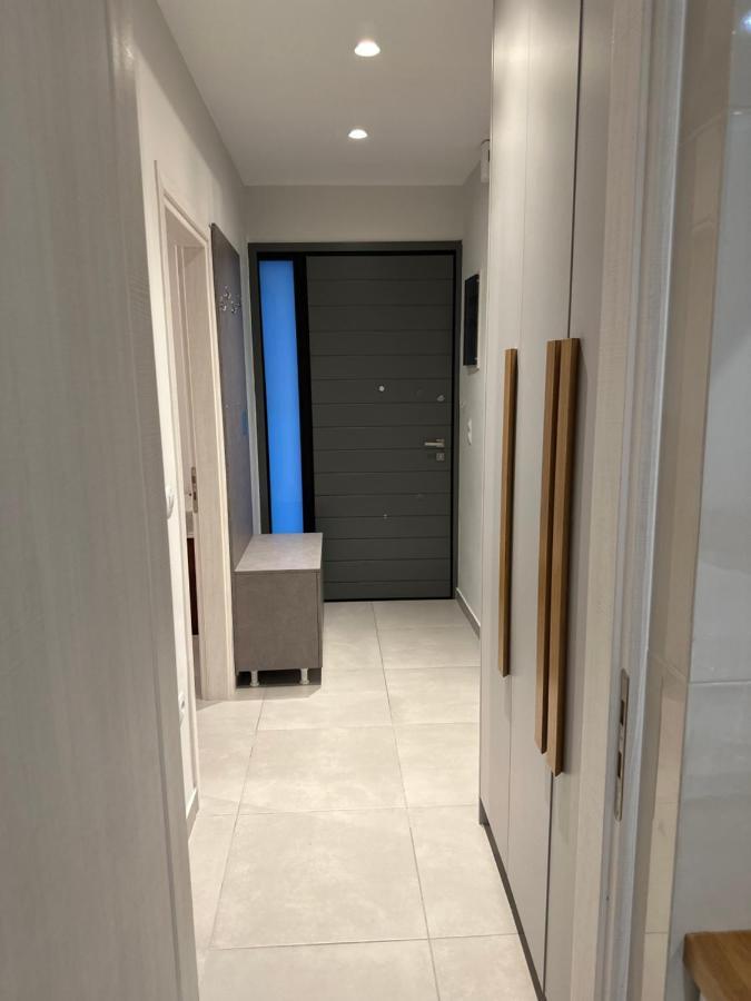 A&A Apartment ピレウス エクステリア 写真